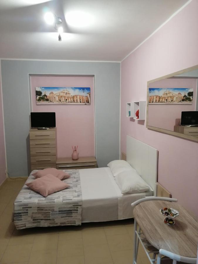 Fiori Dell'Etna Apartment คาตาเนีย ภายนอก รูปภาพ